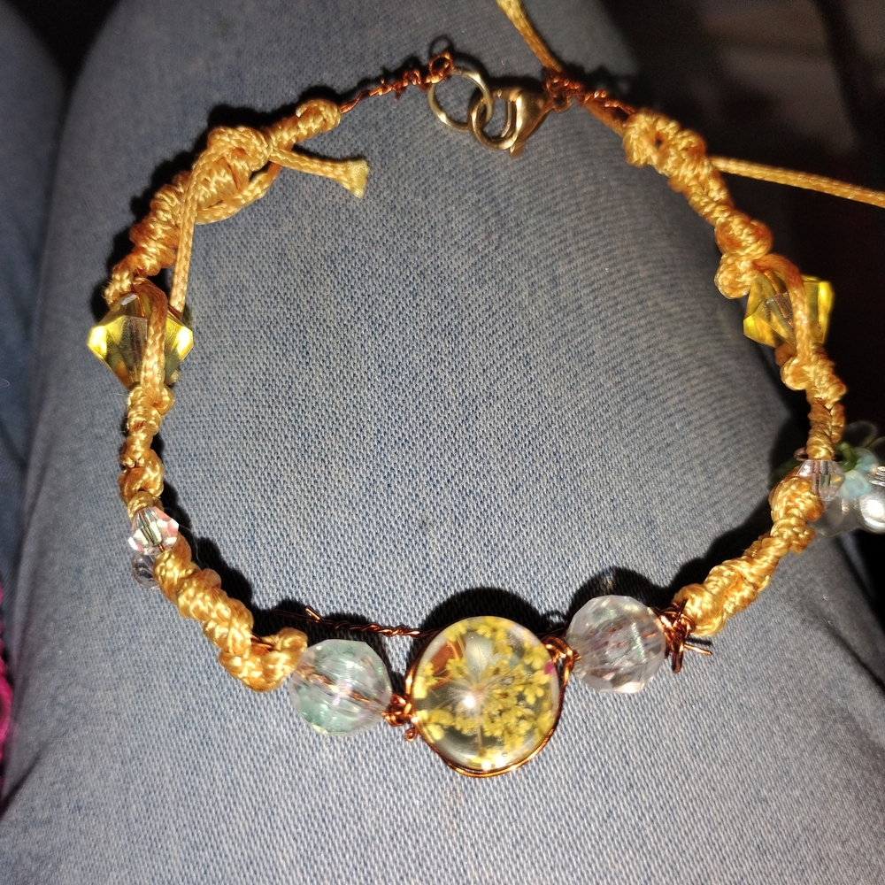 Handmade Yellow Floral Bead Macramé Bracelet